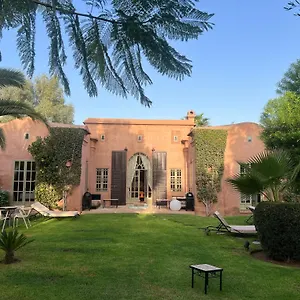 #1 'rosalie' Villa